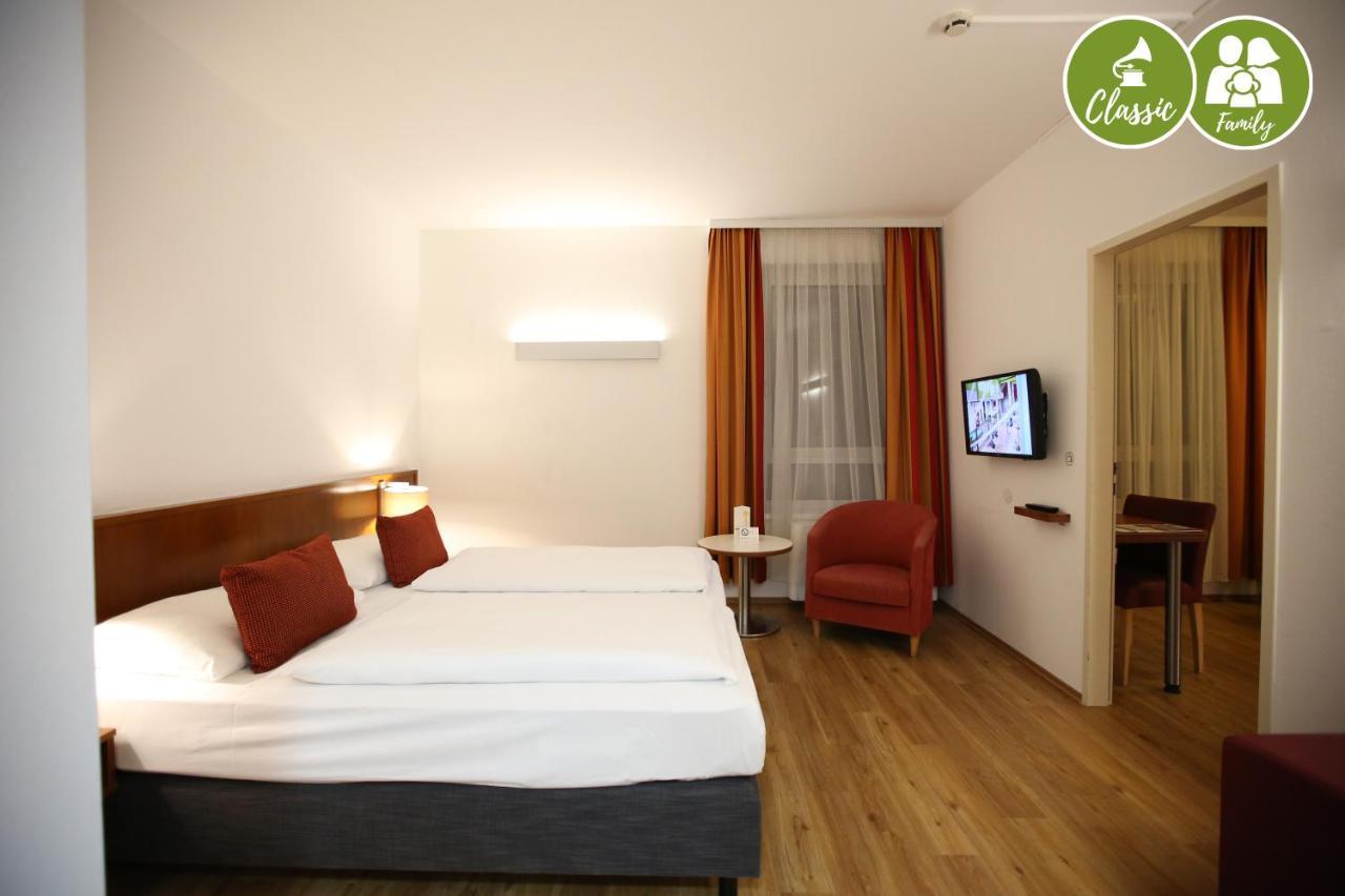 Arte Hotel Wien Stadthalle Екстер'єр фото
