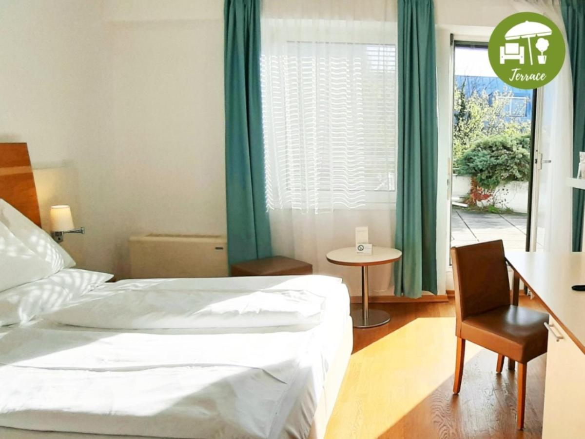 Arte Hotel Wien Stadthalle Екстер'єр фото