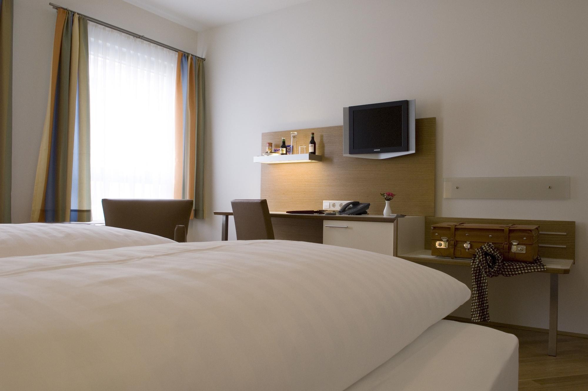 Arte Hotel Wien Stadthalle Екстер'єр фото